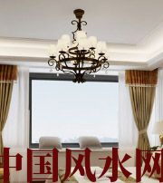 池州卧室镜面吊顶影响夫妻财运？